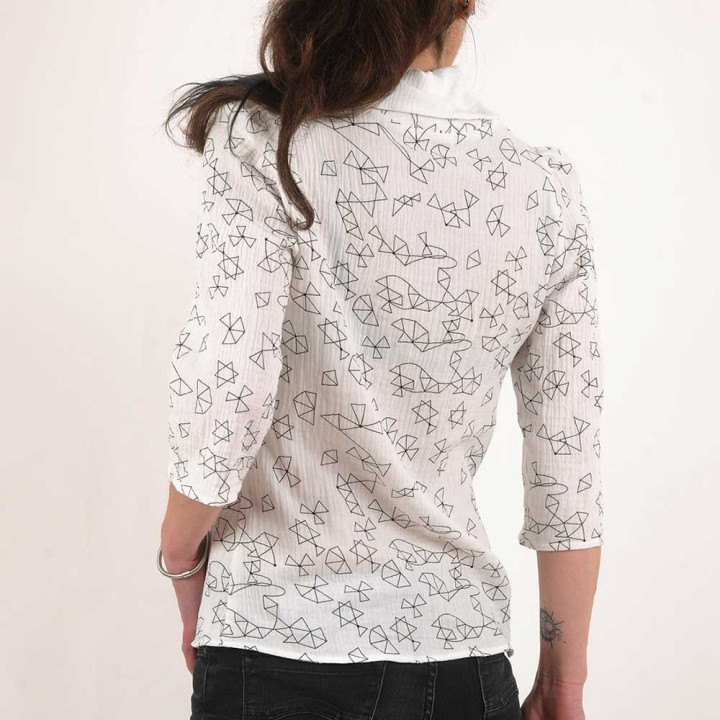 Summer cotton gauze top with scarf collar, white with geometric print