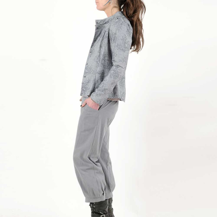 Veste femme ajustée grise imprimé dentelle, col officier