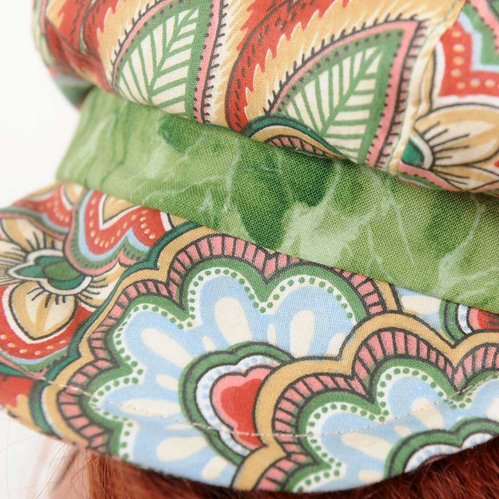 Casquette gavroche coton vintage fleuri rouge vert bleu