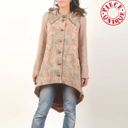Manteau femme à capuche, patchwork de tissus vieux rose, dos pointu
