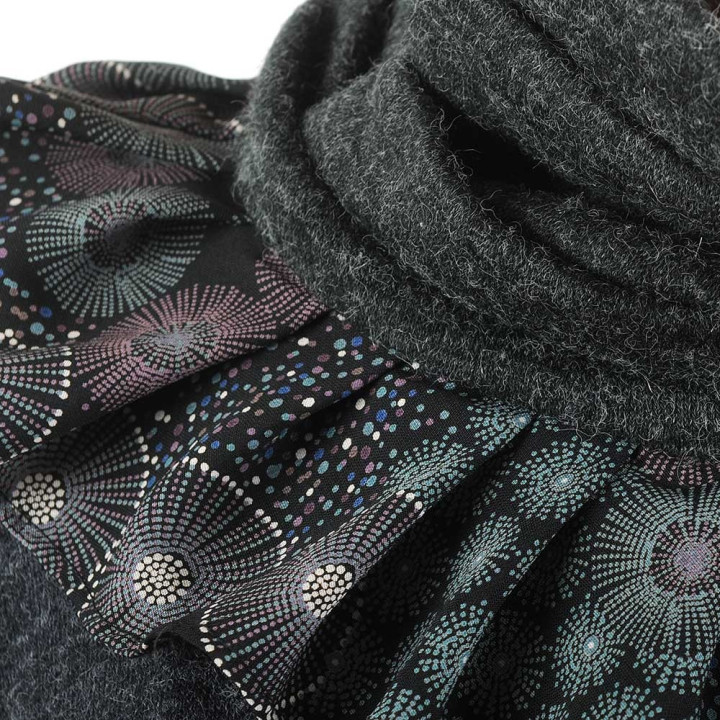 Dark grey knit pleated snood with printed ruffles