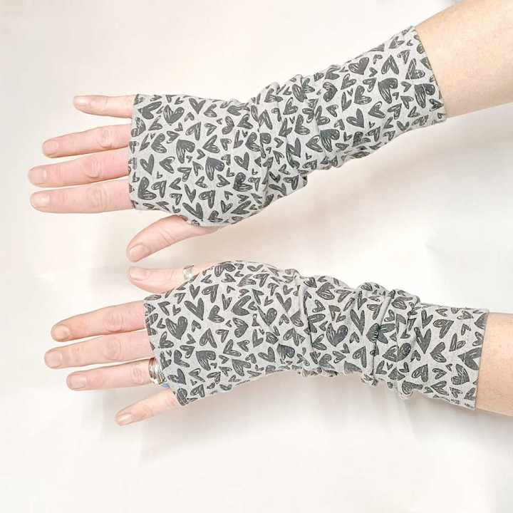 Long heart print armwarmers, handmade in France