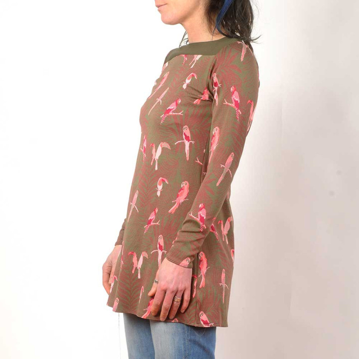 Tunique motif oiseaux vert kaki et rose, manches longues, Made in France, création artisanale