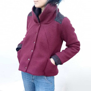 Manteau court femme laine bordeaux grand col création artisanale originale fait main fabriqué en France atelier MALAM