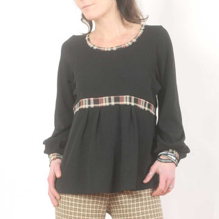 Pull femme original coupe empire noir et écossais beige rouge fabrication artisanale