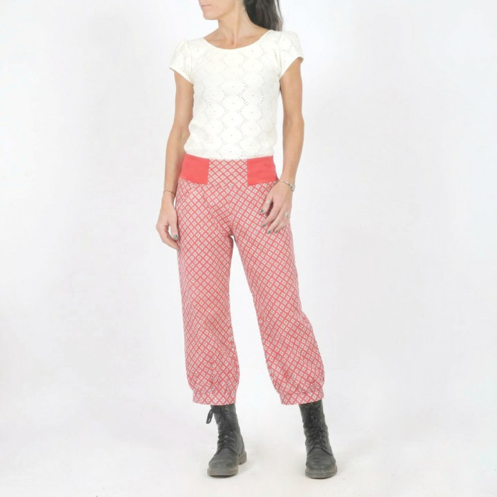 Women’s vintage red cotton trousers with small motifs, fun clothing handmade in france.