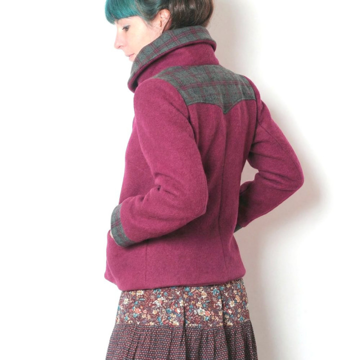 Blouson d'hiver en laine rouge bordeaux, Manteau court à grand col, Fabrication artisanale française