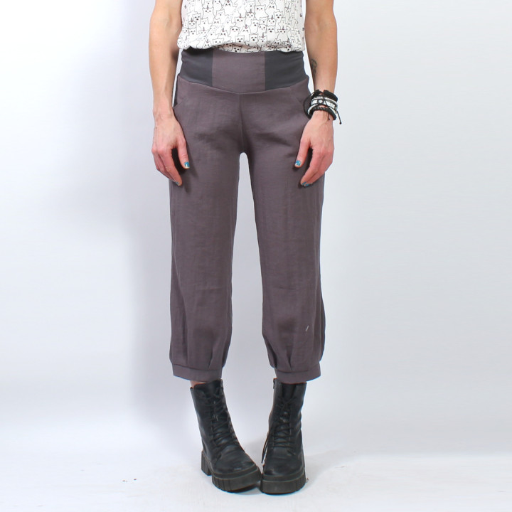 Cropped Dark Grey Supple Linen Womens Summer Trousers, Stretchy Belt, Handmade in France | MALAM