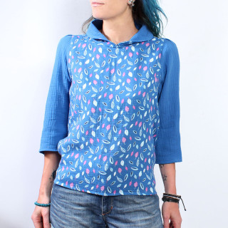 Haut femme bleu roi en double gaze de coton, création originale faite main en France