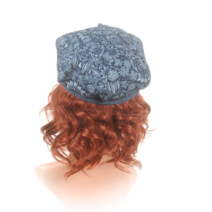 Casquette de créateur MALAM, une gavroche fleurie originale pour femme fabriquée en France