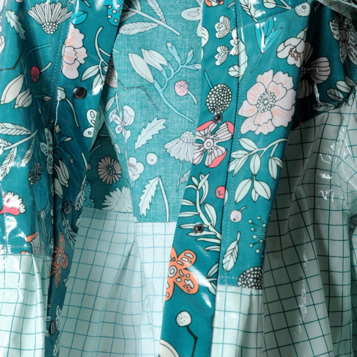 Imperméable boule vert à capuche, sur mesure | MALAM