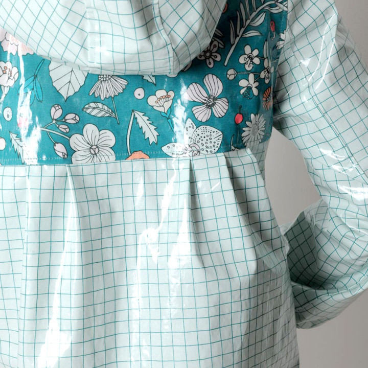 Imperméable boule vert à capuche, sur mesure | MALAM