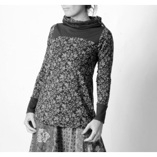 Long sleeved Jersey top with wide turtle neck - CUSTOM HANDMADE