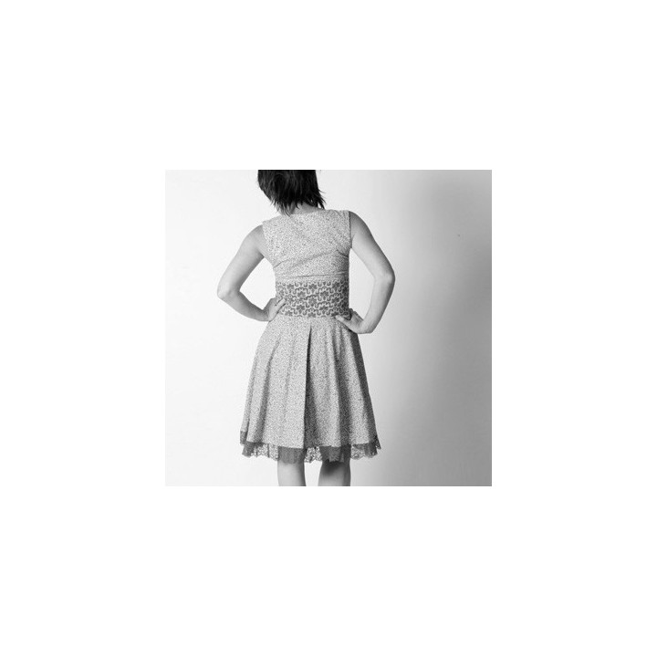 Robe évasée à empiècement corset - PERSONNALISABLE