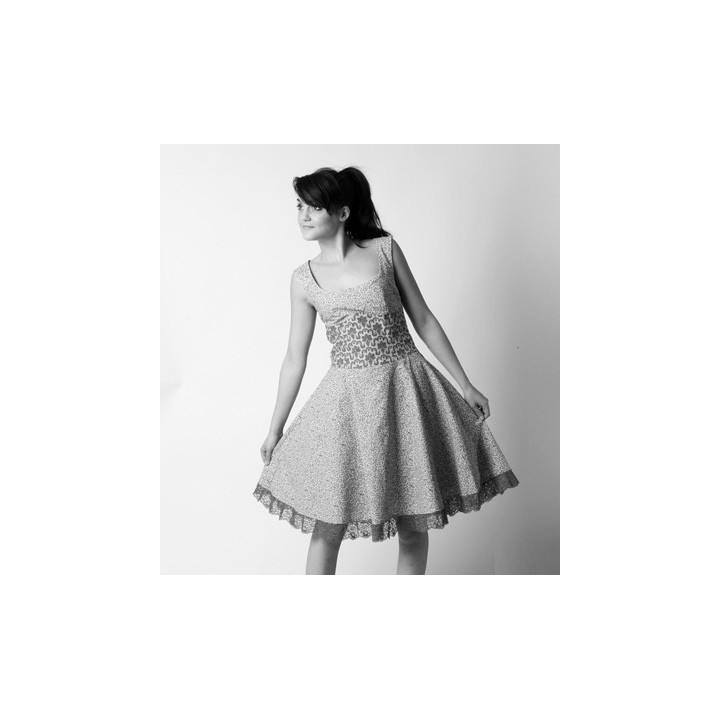 Robe évasée à empiècement corset - PERSONNALISABLE