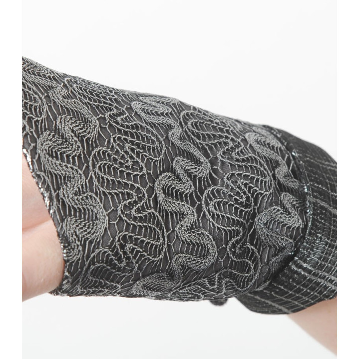 Silvery lace fingerless gauntlets