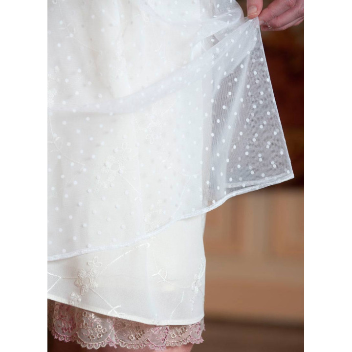 Robe à bretelles beige et blanche - imprimé oiseaux, résille plumetis